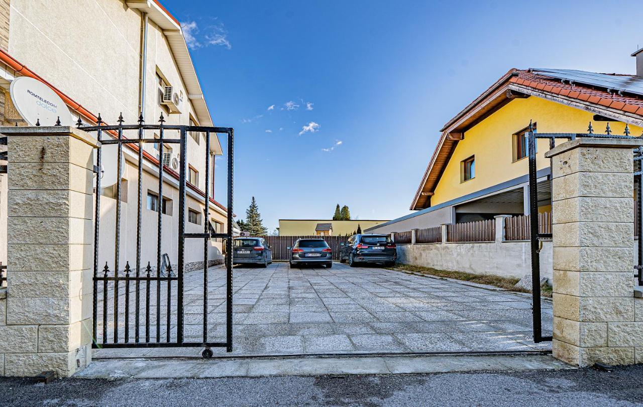 Готель Pension Onix Vienna Airport Maria Ellend Екстер'єр фото